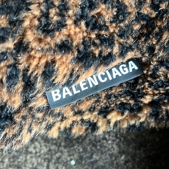 BALENCIAGA zip up leopard jacket - Picture 7 of 10